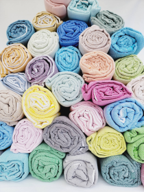 ASSORTED 50 PACK BEACH BATH TOWELS MIX COLORS READY TO SELL
